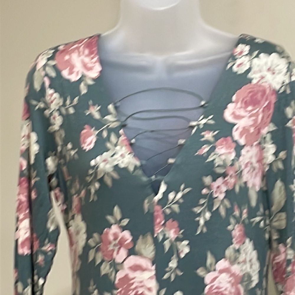NWT Bold Elements Green Floral Dress. Size M medium 8/10 - Picture 2 of 11